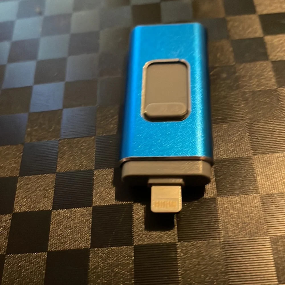 Flash Drive 1000 GB